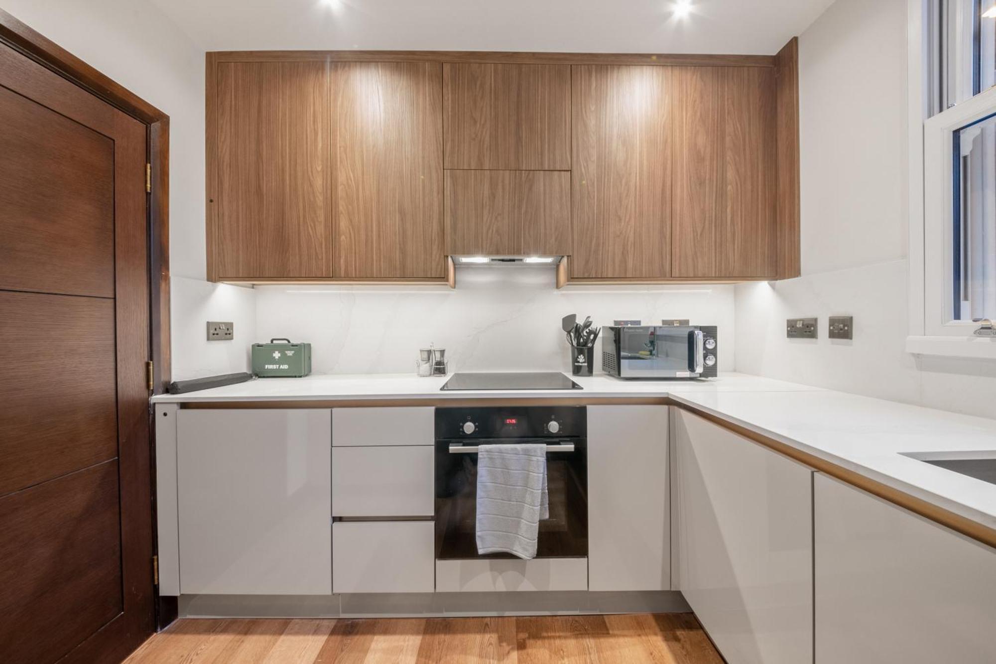 Londwell, Regents Park & Abbey Road Luxury Penthouse