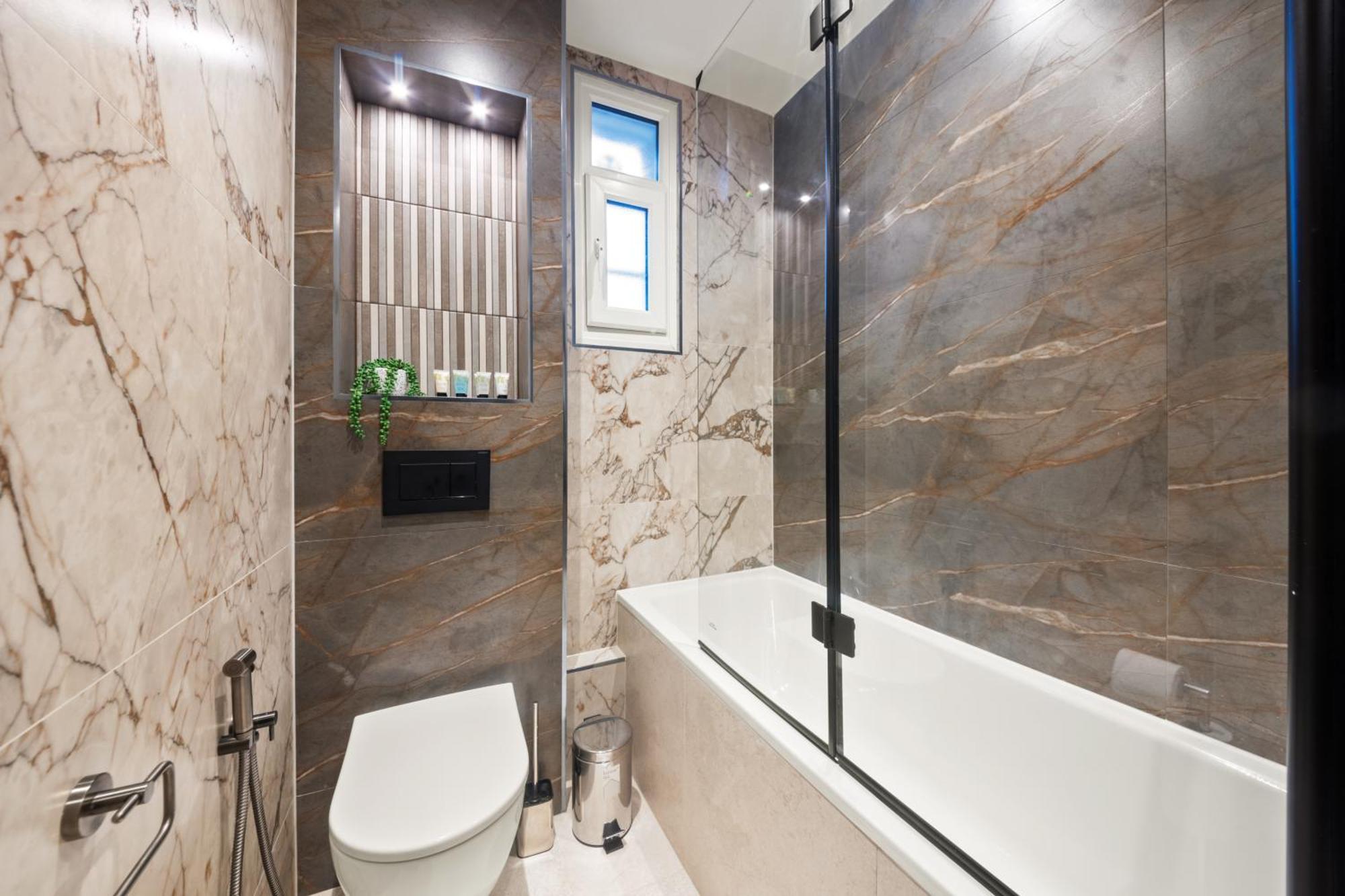 Londwell, Regents Park & Abbey Road Luxury Penthouse Apartment