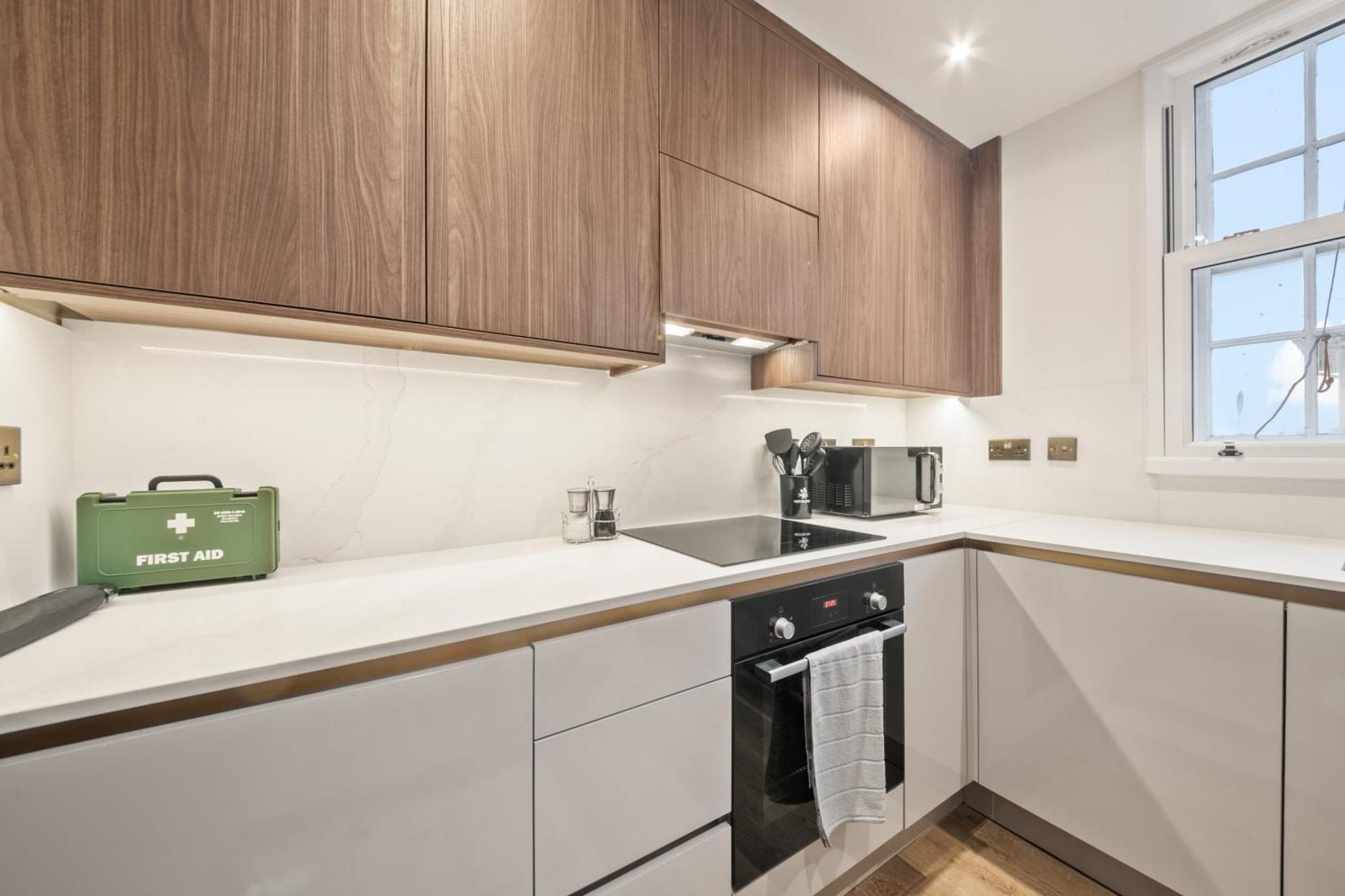 Londwell, Regents Park & Abbey Road Luxury Penthouse Apartment London