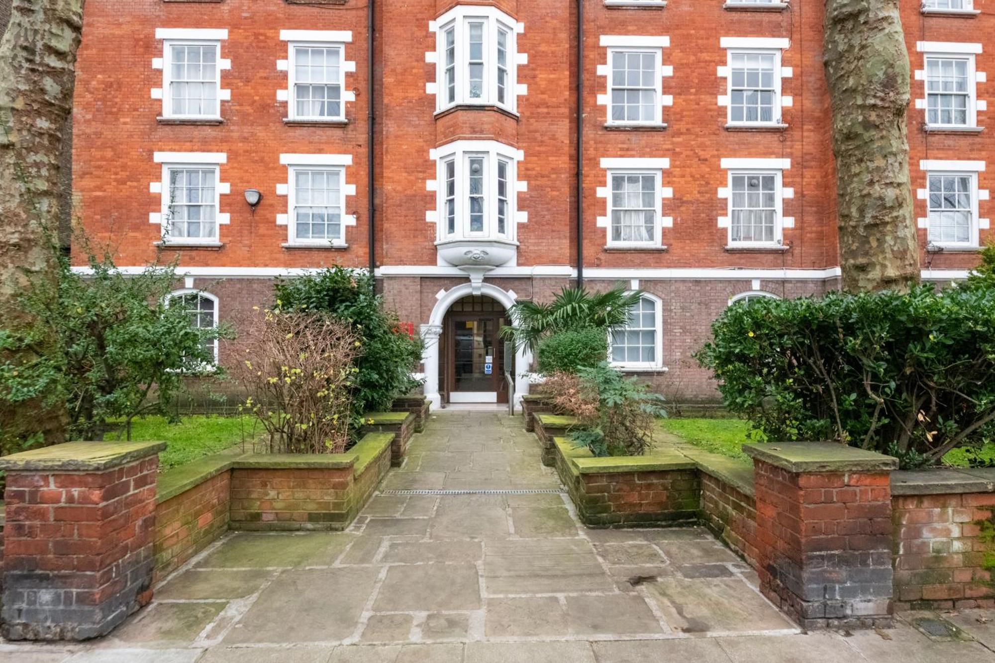 Londwell, Regents Park & Abbey Road Luxury Penthouse